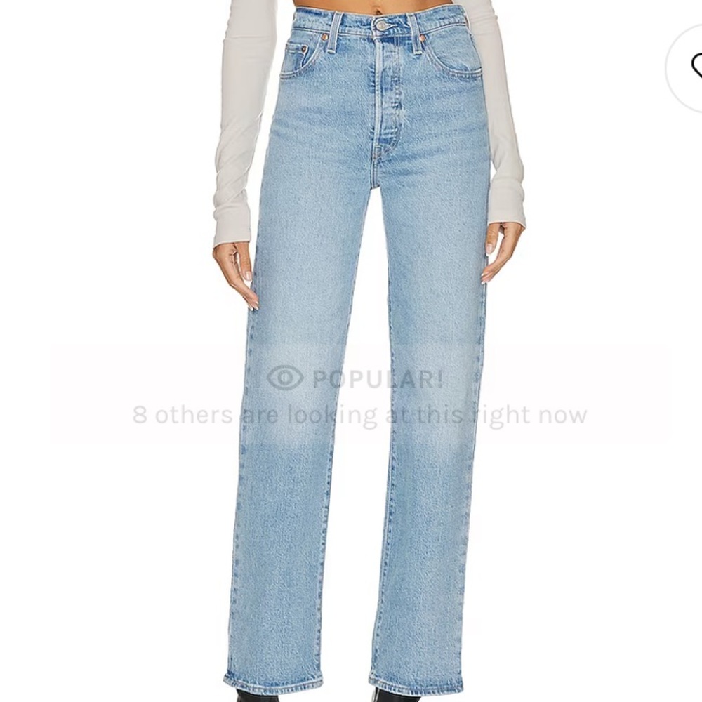 Levi’s Ribcage Straight Jean